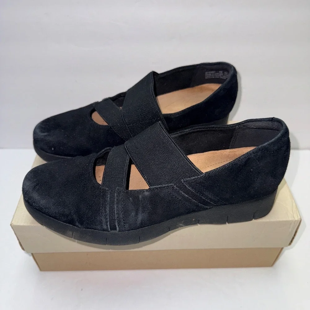 Clarks Daelyn Villa Black Suede Elastic Strap Wedge‎ Loafers 26102697 Womens 6M